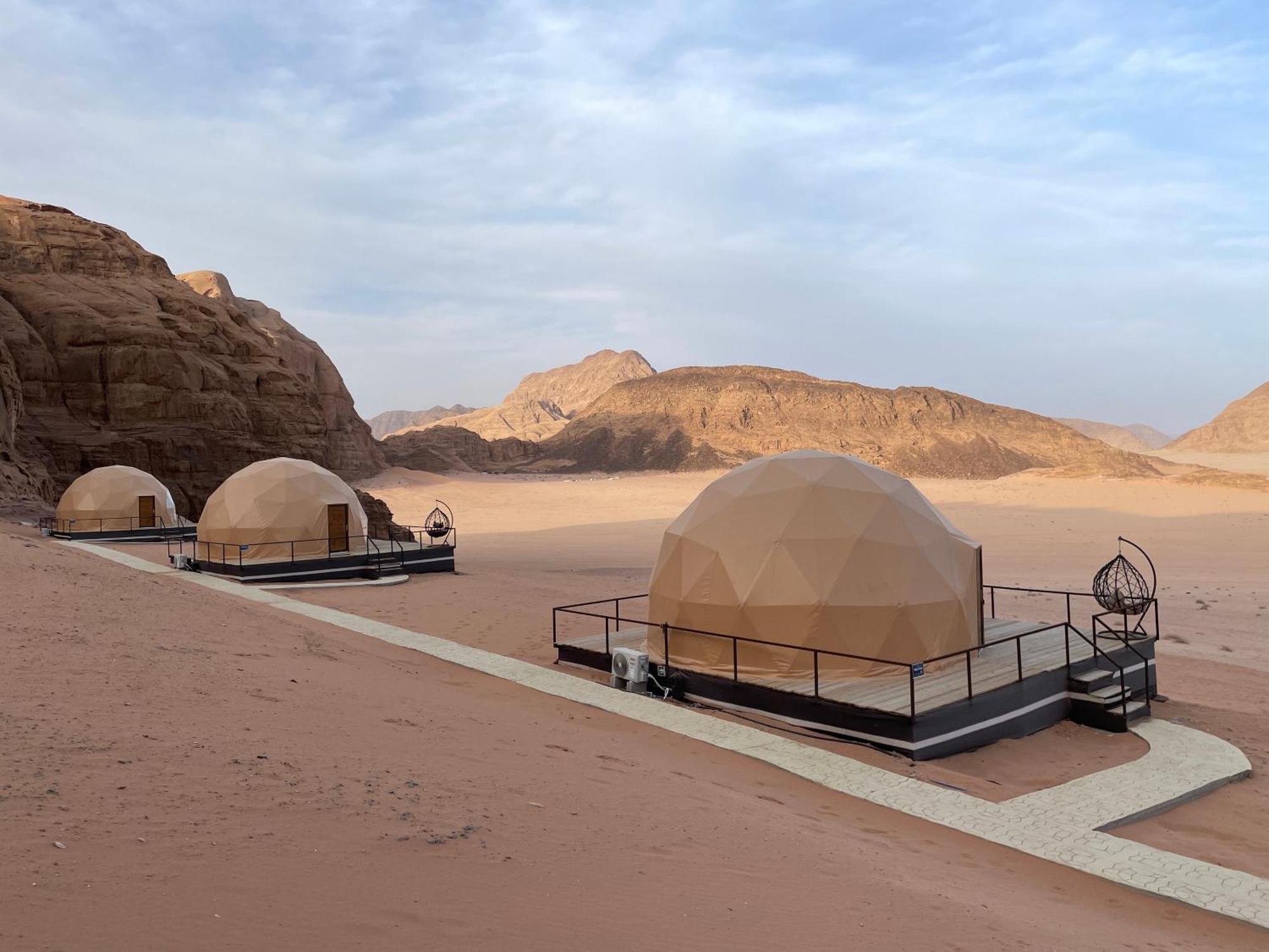 Daniela Camp Wadi Rum Bagian luar foto