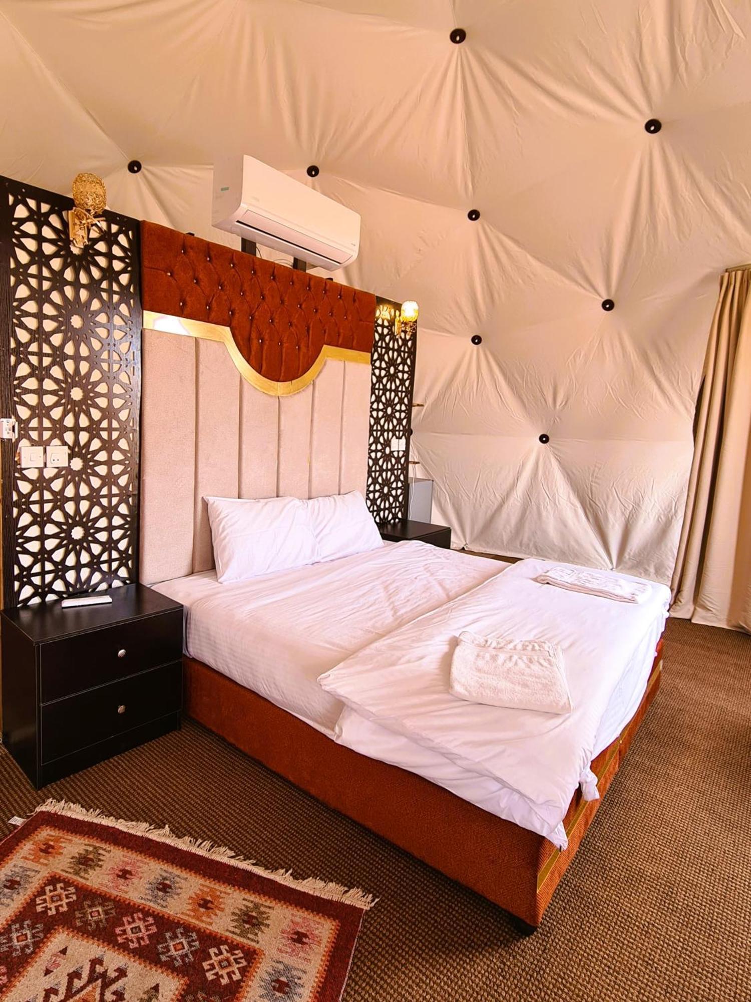 Daniela Camp Wadi Rum Bagian luar foto